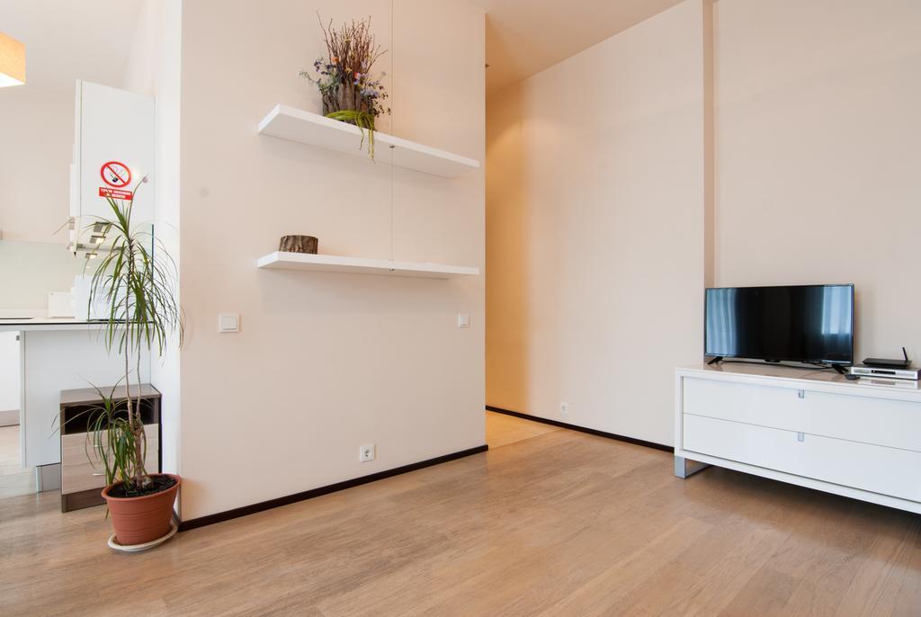 Home Hotel Apartments On Zoloti Vorota เคียฟ ภายนอก รูปภาพ