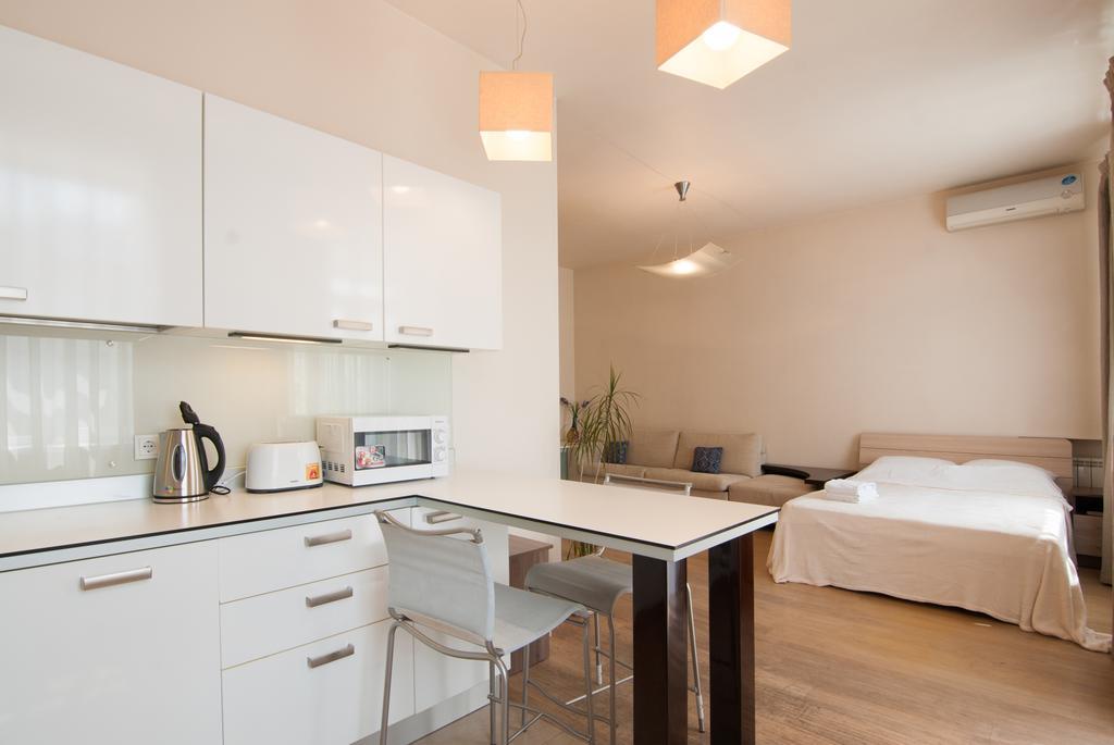 Home Hotel Apartments On Zoloti Vorota เคียฟ ภายนอก รูปภาพ
