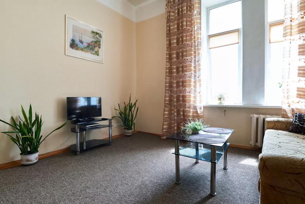 Home Hotel Apartments On Zoloti Vorota เคียฟ ภายนอก รูปภาพ