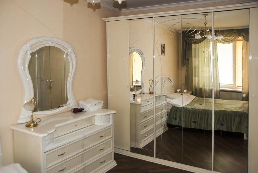Home Hotel Apartments On Zoloti Vorota เคียฟ ภายนอก รูปภาพ