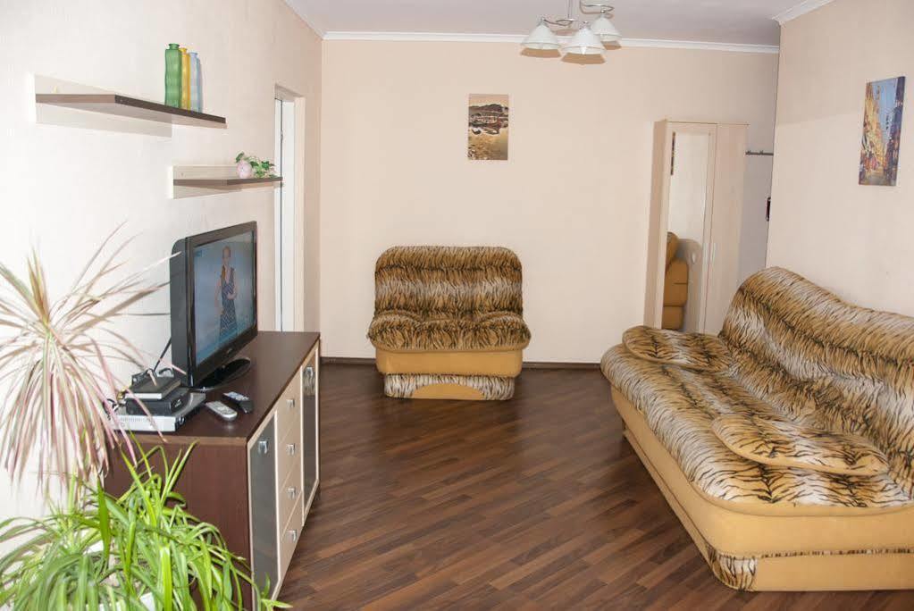 Home Hotel Apartments On Zoloti Vorota เคียฟ ภายนอก รูปภาพ