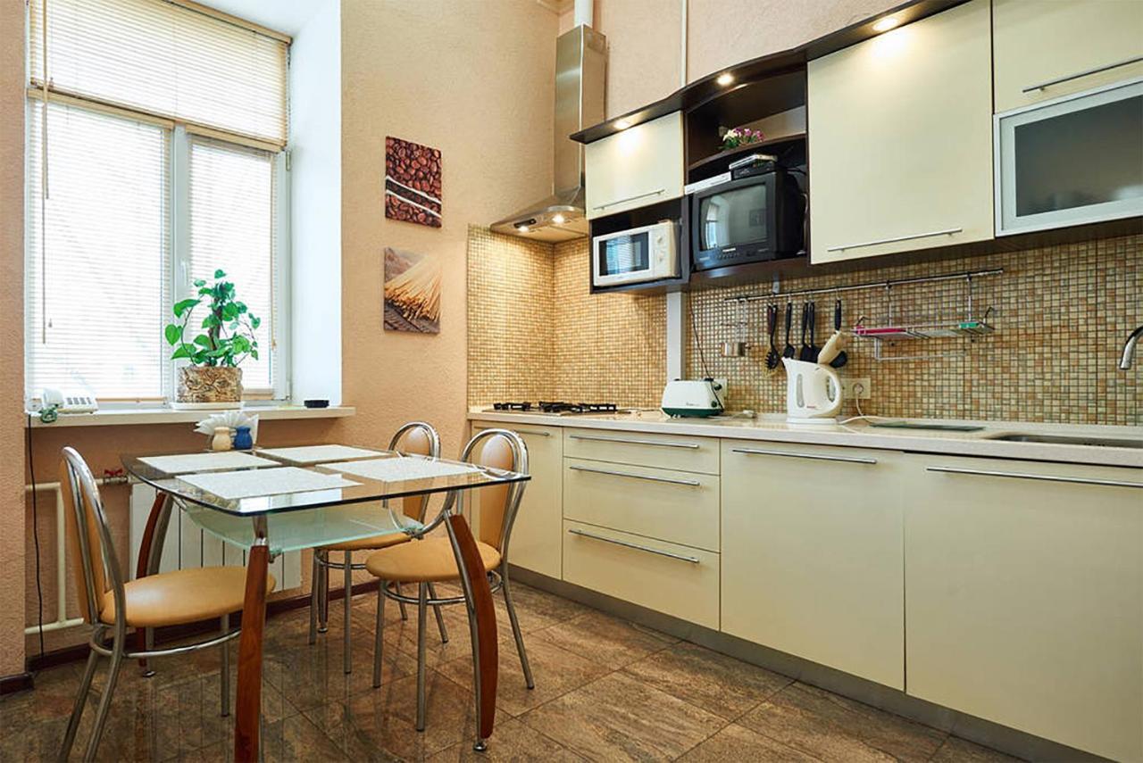 Home Hotel Apartments On Zoloti Vorota เคียฟ ภายนอก รูปภาพ